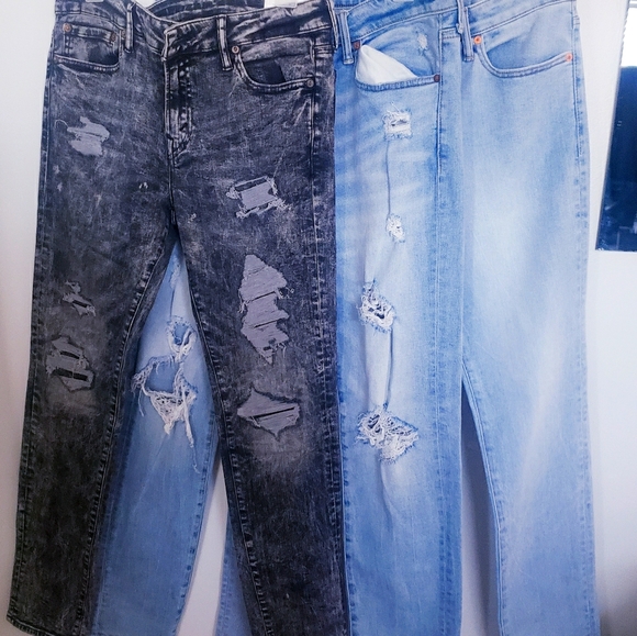 Jeans - Picture 1 of 2